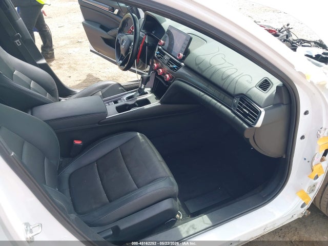 1HGCV1F33MA117837 Honda Accord Sport