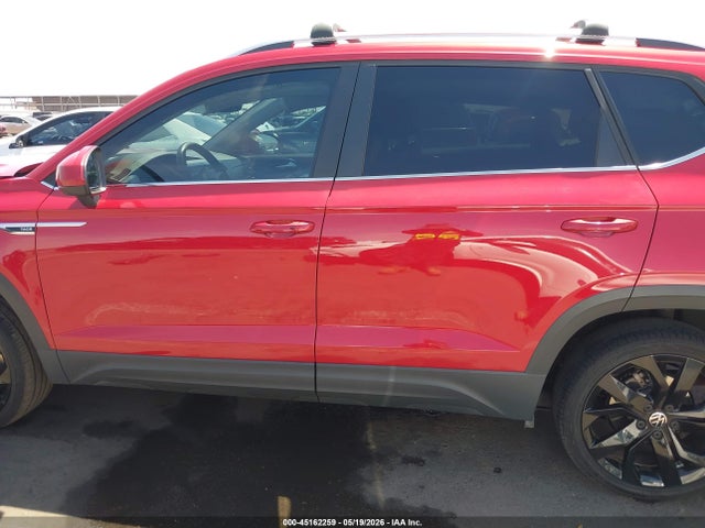 3VVSX7B21NM085223 Volkswagen Taos 1.5t Se