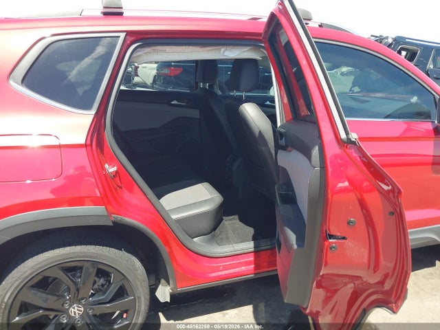 3VVSX7B21NM085223 Volkswagen Taos 1.5t Se