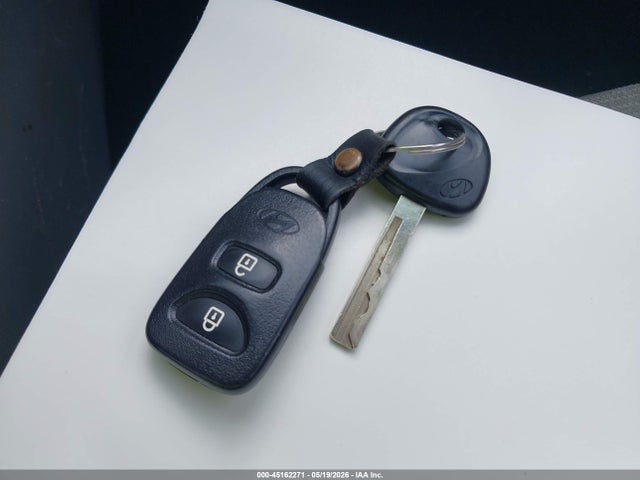 Продажа на аукционе авто 2015 Hyundai Accent Gls, vin: KMHCT4AE8FU924592, номер лота: 45162271