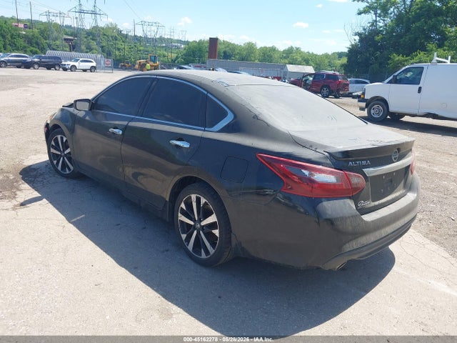 1N4AL3APXJC110925 Nissan Altima 2.5 Sr