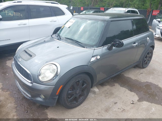 Продаж на аукціоні авто 2010 Mini Cooper S, vin: WMWMF7C57ATX42909, номер лоту: 45162285