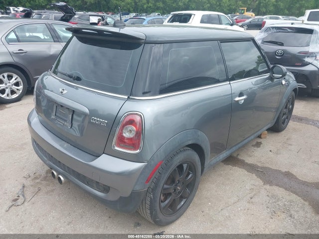 Продаж на аукціоні авто 2010 Mini Cooper S, vin: WMWMF7C57ATX42909, номер лоту: 45162285