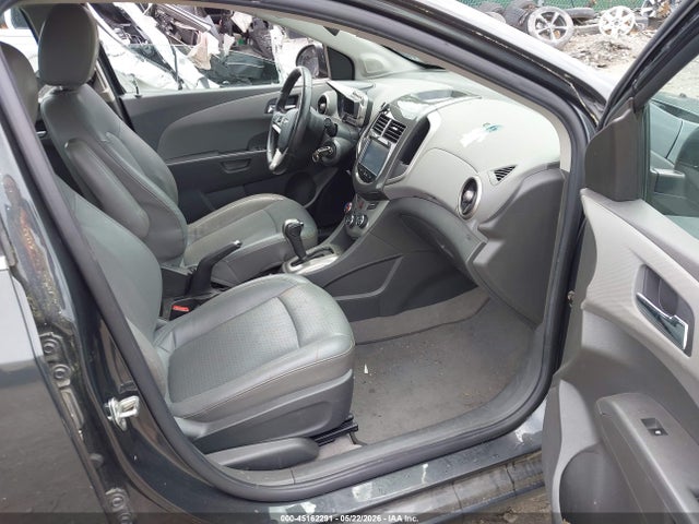 1G1JE5SB7G4135537 Chevrolet Sonic Ltz Auto