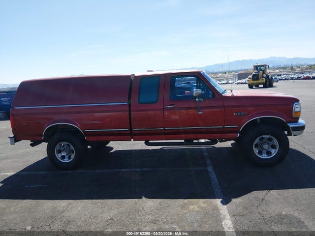 1997 Ford F-250 Xl მანქანა იყიდება აუქციონზე, vin: 1FTHX26G0VED16930, აუქციონის ნომერი: 45162305