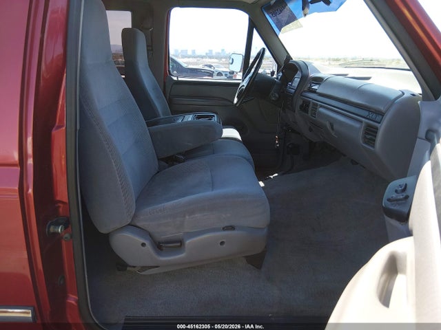1997 Ford F-250 Xl მანქანა იყიდება აუქციონზე, vin: 1FTHX26G0VED16930, აუქციონის ნომერი: 45162305