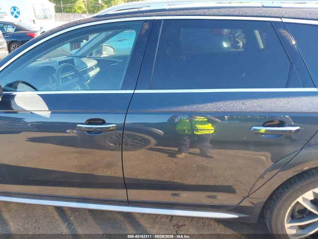 Продажа на аукционе авто 2018 Audi A4 Allroad 2.0t Premium, vin: WA18NAF41JA116043, номер лота: 45162311