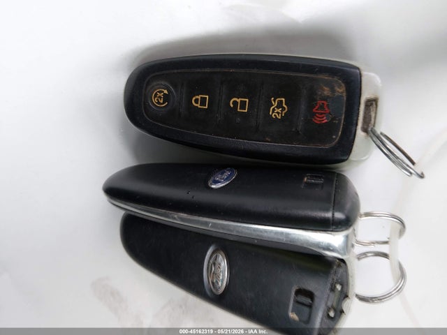 2013 Ford Focus Titanium მანქანა იყიდება აუქციონზე, vin: 1FADP3N22DL206715, აუქციონის ნომერი: 45162319