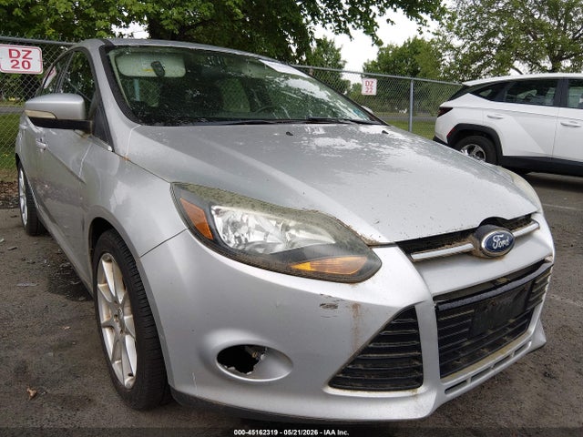 2013 Ford Focus Titanium მანქანა იყიდება აუქციონზე, vin: 1FADP3N22DL206715, აუქციონის ნომერი: 45162319