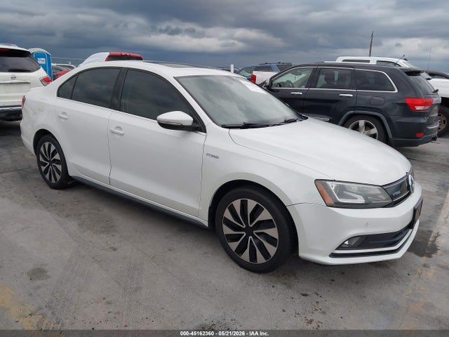 2016 Volkswagen Jetta Hybrid Sel Premium მანქანა იყიდება აუქციონზე, vin: 3VW637AJ1GM340845, აუქციონის ნომერი: 45162360