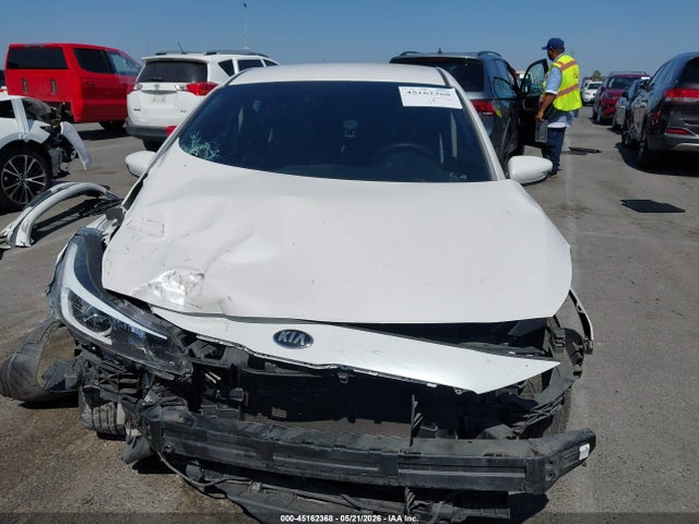 2017 Kia Forte Lx მანქანა იყიდება აუქციონზე, vin: 3KPFL4A71HE077211, აუქციონის ნომერი: 45162368