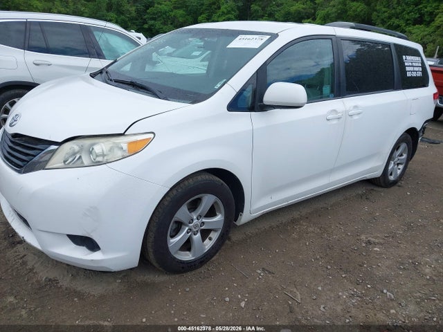 Продажа на аукционе авто 2011 Toyota Sienna Le V6, vin: 5TDKK3DC3BS111568, номер лота: 45162378