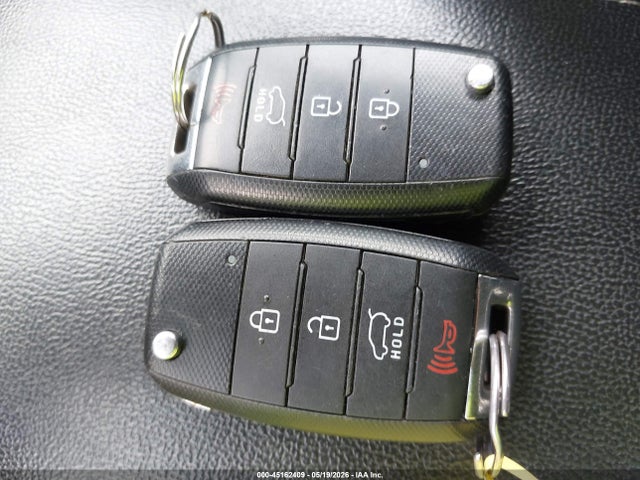 5XYPG4A31GG034169 KIA Sorento 2.4l Lx