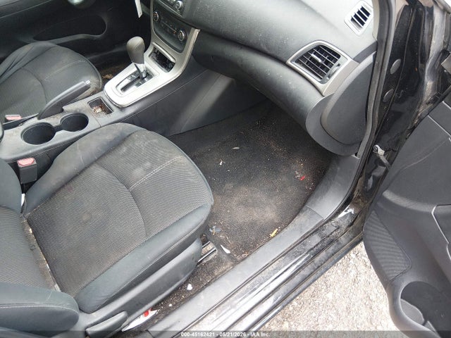 45162421 :رقم المزاد ، 3N1AB7APXFY331088 vin ، 2015 Nissan Sentra S مزاد بيع
