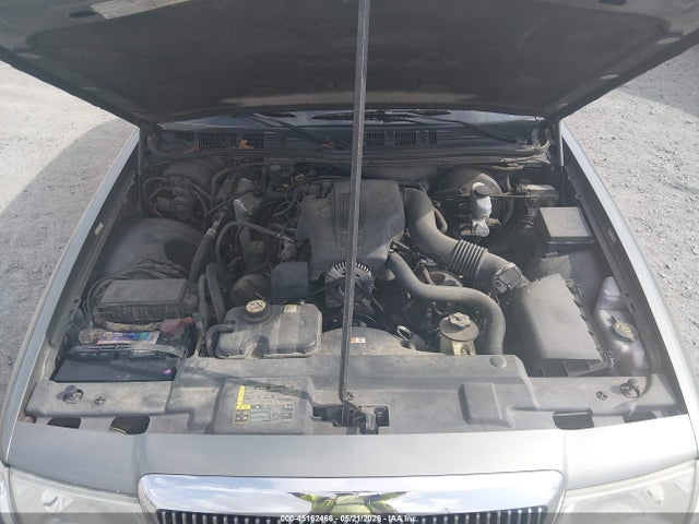 Auction sale of the 2004 Mercury Grand Marquis Gs, vin: 2MEFM74W54X642466, lot number: 45162466