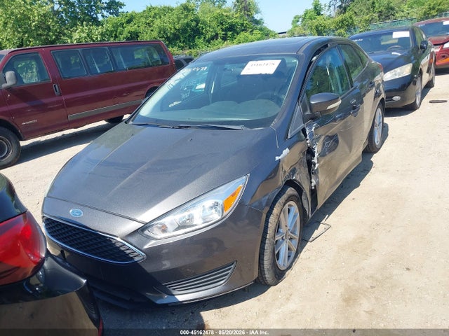 45162478 :رقم المزاد ، 1FADP3F27GL261681 vin ، 2016 Ford Focus Se مزاد بيع