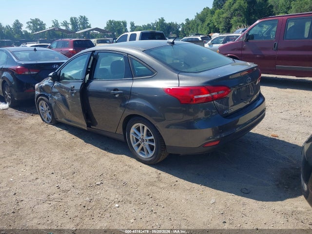 45162478 :رقم المزاد ، 1FADP3F27GL261681 vin ، 2016 Ford Focus Se مزاد بيع