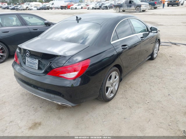 Mercedes-Benz CLA 250 2018 WDDSJ4EB0JN680869 Image 4
