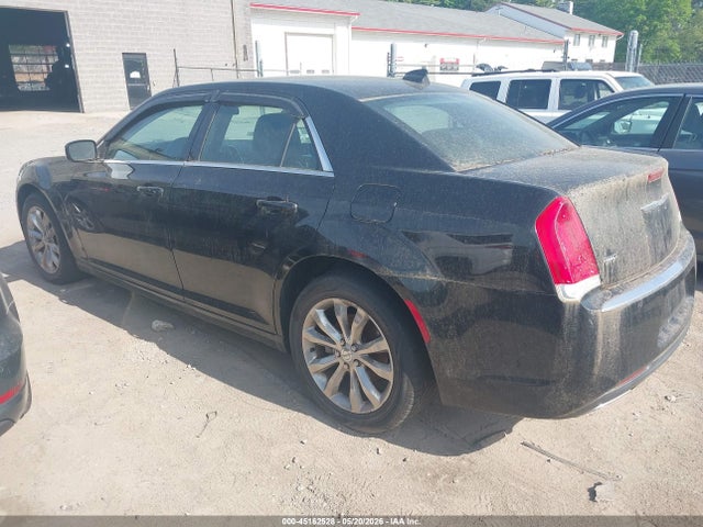 Aukcja sprzedaży 2015 Chrysler 300 Limited, vin: 2C3CCARG4FH781642, numer aukcji: 45162528