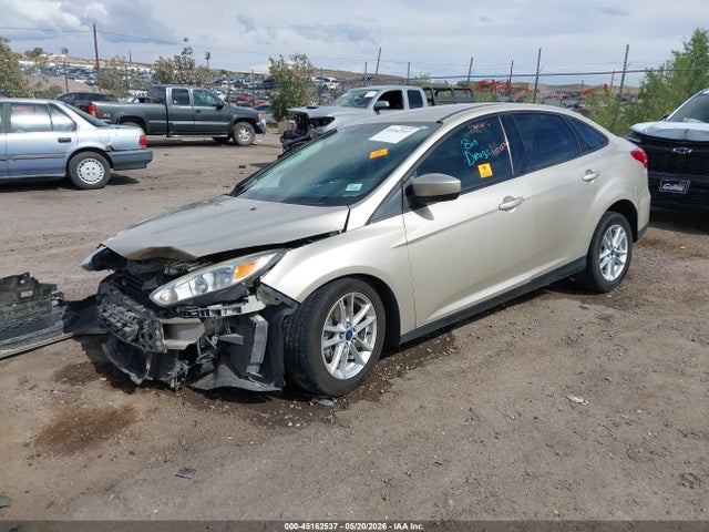 Ford FOCUS SE 2018 1FADP3F27JL217641 Image 2