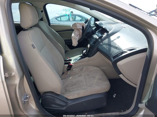 Ford FOCUS SE 2018 1FADP3F27JL217641 Image 5