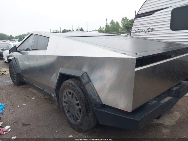 2024 Tesla Cybertruck All-wheel Drive მანქანა იყიდება აუქციონზე, vin: 7G2CEHED8RA010454, აუქციონის ნომერი: 45162573
