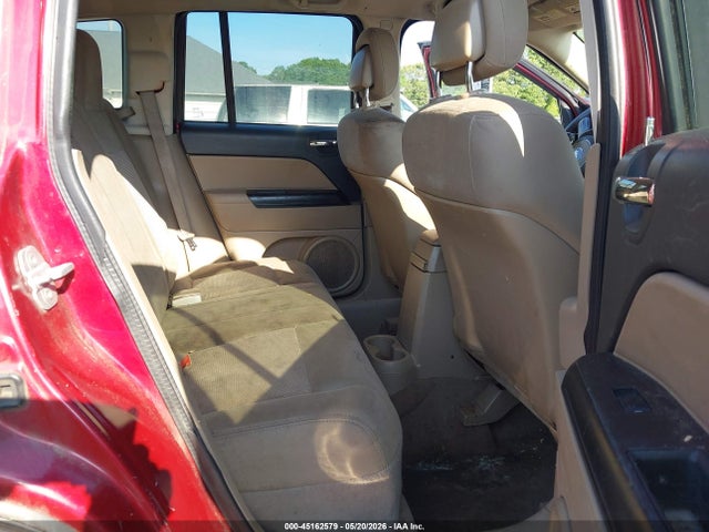 2011 Jeep Compass მანქანა იყიდება აუქციონზე, vin: 1J4NT1FB2BD165808, აუქციონის ნომერი: 45162579