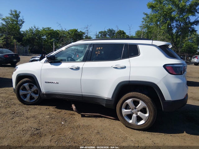 Продаж на аукціоні авто 2022 Jeep Compass Latitude 4x4, vin: 3C4NJDBB3NT164541, номер лоту: 45162598