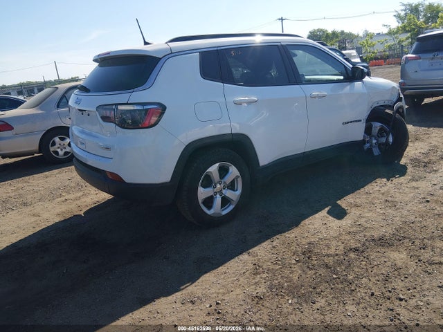 Продаж на аукціоні авто 2022 Jeep Compass Latitude 4x4, vin: 3C4NJDBB3NT164541, номер лоту: 45162598