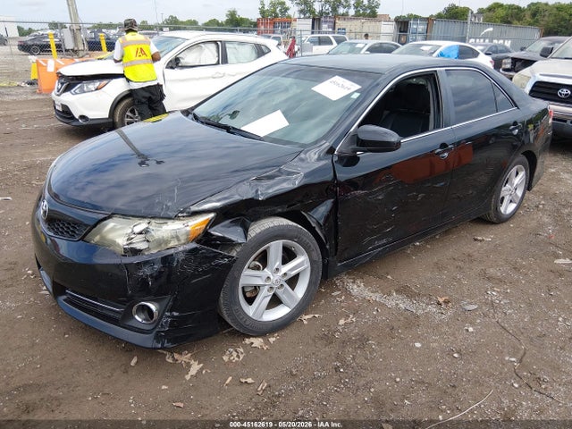 2014 Toyota Camry Se მანქანა იყიდება აუქციონზე, vin: 4T1BF1FK4EU466600, აუქციონის ნომერი: 45162619