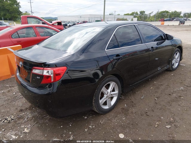 2014 Toyota Camry Se მანქანა იყიდება აუქციონზე, vin: 4T1BF1FK4EU466600, აუქციონის ნომერი: 45162619