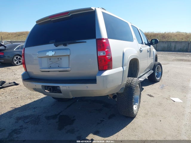 2007 Chevrolet Suburban 1500 Lt მანქანა იყიდება აუქციონზე, vin: 3GNFK16337G258151, აუქციონის ნომერი: 45162624