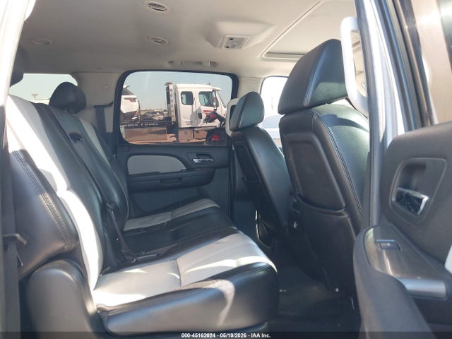 2007 Chevrolet Suburban 1500 Lt მანქანა იყიდება აუქციონზე, vin: 3GNFK16337G258151, აუქციონის ნომერი: 45162624