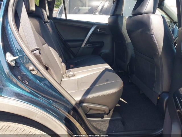 Продаж на аукціоні авто 2018 Toyota Rav4 Se, vin: JTMNFREVXJD118323, номер лоту: 45162687