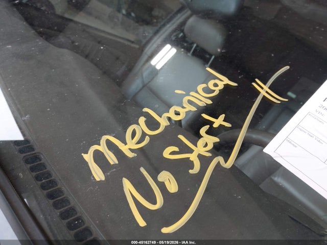 45162749 :رقم المزاد ، 5TDBT48A43S168309 vin ، 2003 Toyota Sequoia Limited V8 مزاد بيع