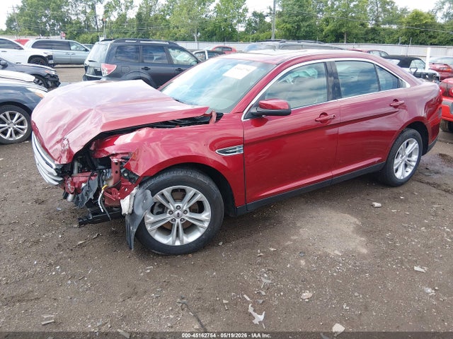45162754 :رقم المزاد ، 1FAHP2H89FG177429 vin ، 2015 Ford Taurus Sel مزاد بيع