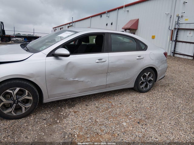 Aukcja sprzedaży 2019 Kia Forte Lxs, vin: 3KPF24AD8KE008421, numer aukcji: 45162773