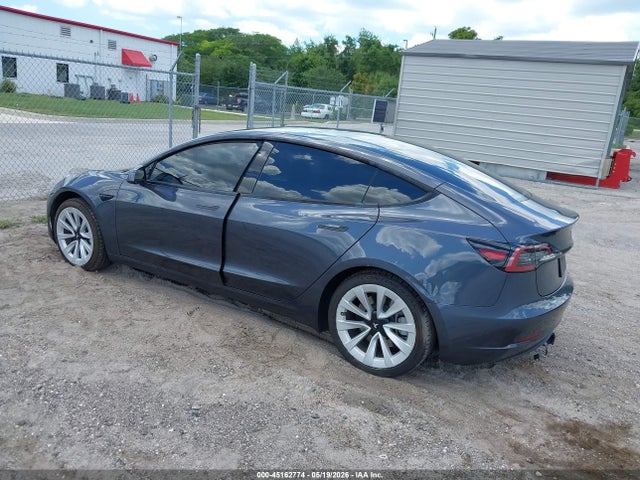 Tesla Model 3 Rear-wheel Drive 2023 5YJ3E1EA0PF676482 Image 3