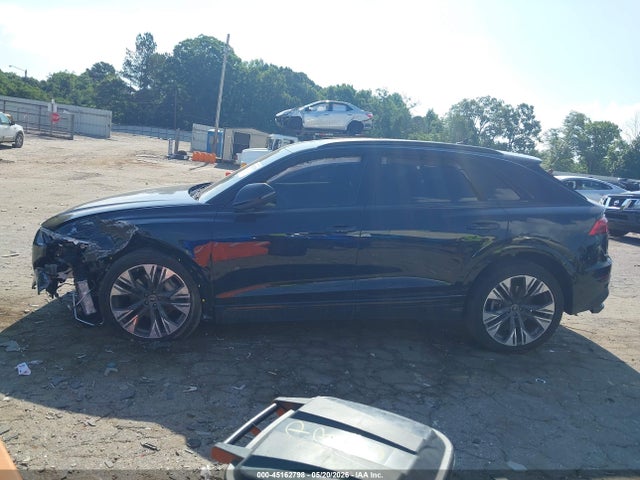 WA1BVBF18SD036496 Audi Q8 Premium Plus 55 Tfsi Quattro