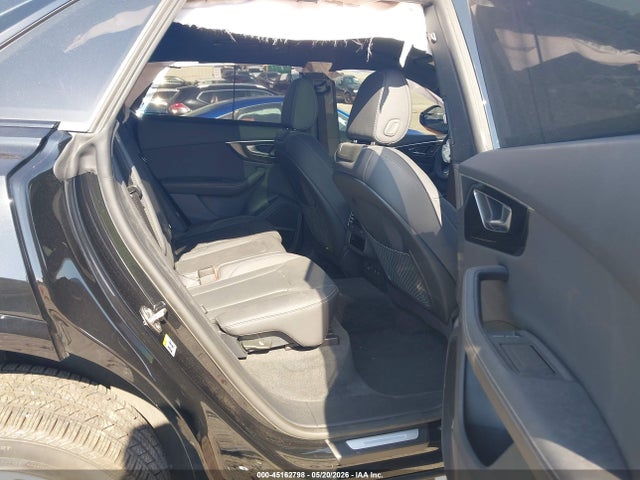 WA1BVBF18SD036496 Audi Q8 Premium Plus 55 Tfsi Quattro