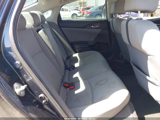45162815 :رقم المزاد ، 19XFC2F7XJE015731 vin ، 2018 Honda Civic Ex مزاد بيع