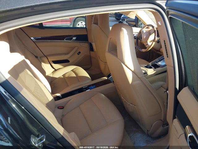 Продажа на аукционе авто 2012 Porsche Panamera 4, vin: WP0AA2A75CL018943, номер лота: 45162817