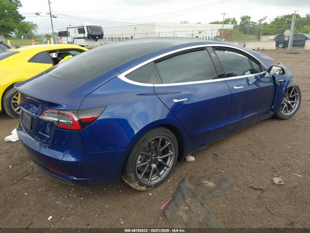 Tesla Model 3 Long Range/performance 2019 5YJ3E1EB4KF387526 Image 4