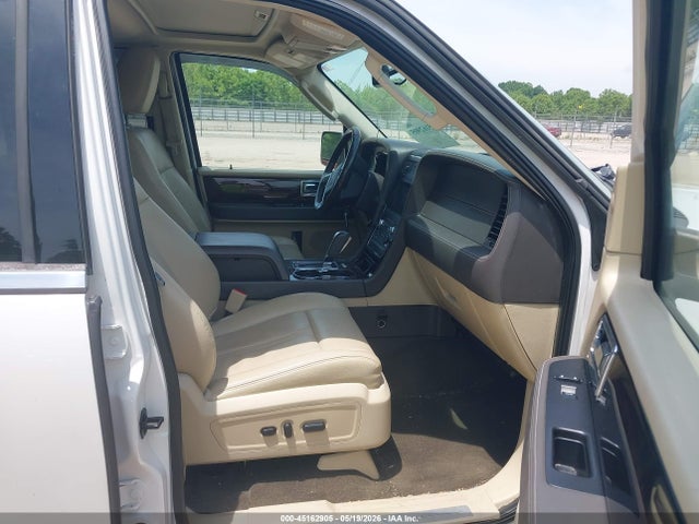 45162905 :رقم المزاد ، 5LMJJ3JT7FEJ13539 vin ، 2015 Lincoln Navigator L مزاد بيع