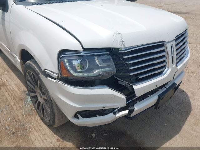 45162905 :رقم المزاد ، 5LMJJ3JT7FEJ13539 vin ، 2015 Lincoln Navigator L مزاد بيع