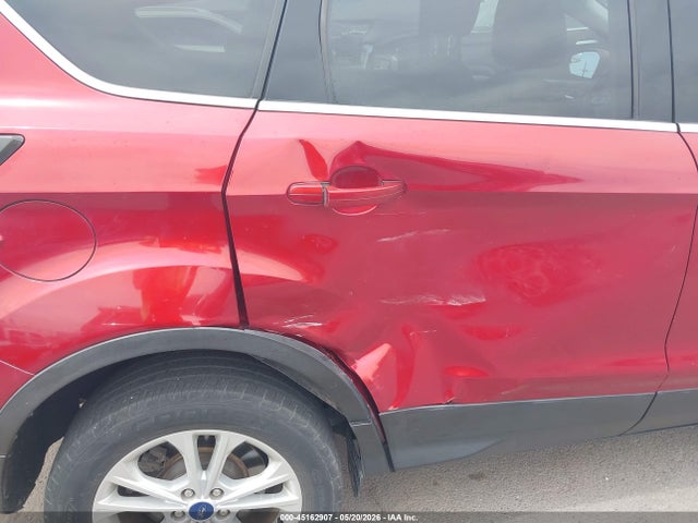Продажа на аукционе авто 2017 Ford Escape Se, vin: 1FMCU0G92HUB31419, номер лота: 45162907