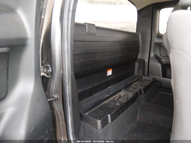 2022 Toyota Tacoma Sr მანქანა იყიდება აუქციონზე, vin: 3TYRX5GN9NT049725, აუქციონის ნომერი: 45162925