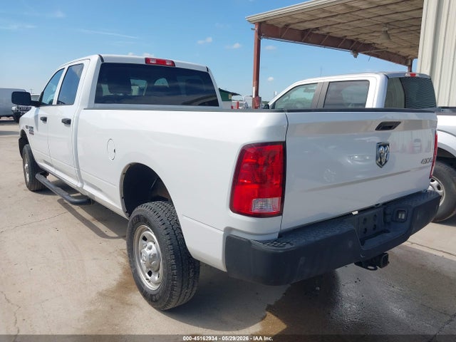 45162934 :رقم المزاد ، 3C6UR5HJ6HG740040 vin ، 2017 Ram 2500 Tradesman  4x4 8' Box مزاد بيع