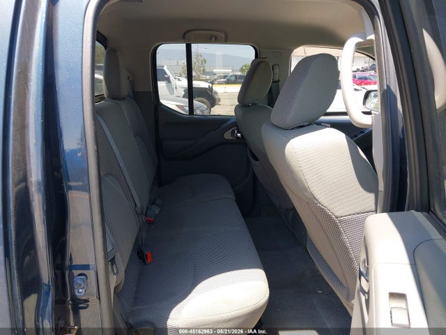 1N6AD0ER7FN707282 Nissan Frontier Sv