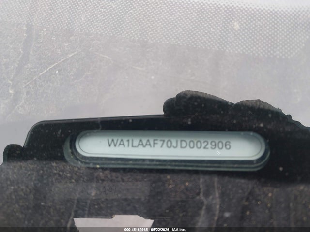 WA1LAAF70JD002906 Audi Q7 3.0t Premium